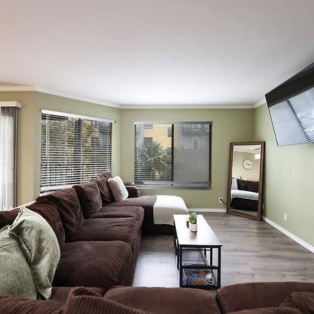 Chic Condo Steps From Petco Park San Diego Bagian luar foto